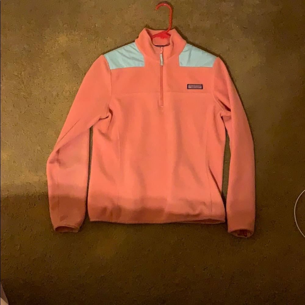 Vineyard vines coral pull over
